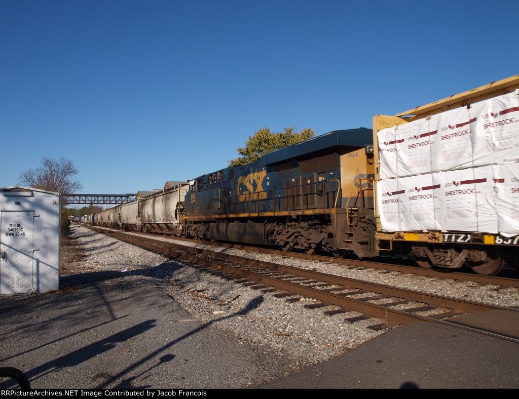 CSX 894